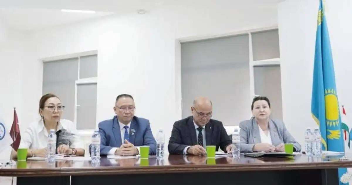 Colman Domingo and Jude Law at amfAR’s Venice Gala