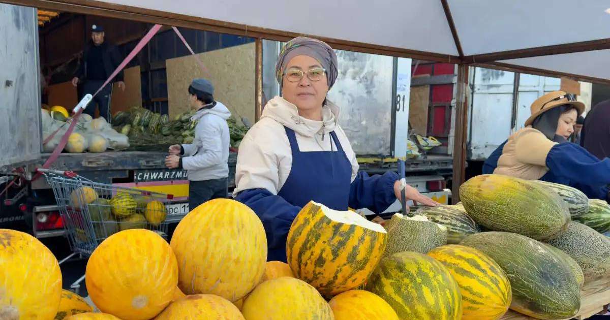 Colman Domingo and Jude Law at amfAR’s Venice Gala