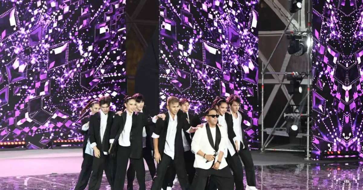 Colman Domingo and Jude Law at amfAR’s Venice Gala