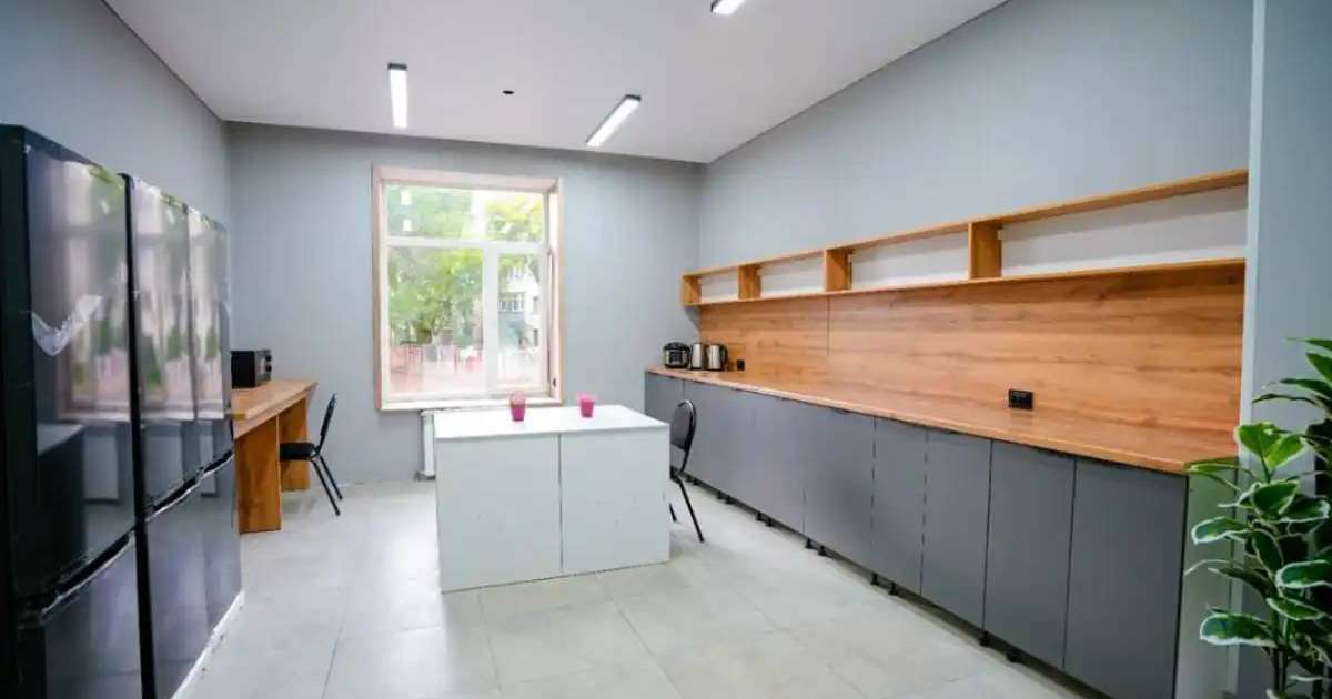 Colman Domingo and Jude Law at amfAR’s Venice Gala