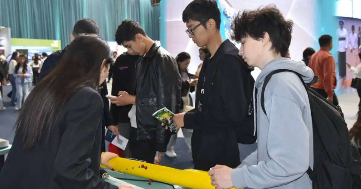 Colman Domingo and Jude Law at amfAR’s Venice Gala