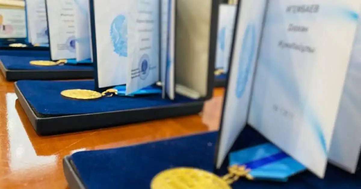 Colman Domingo and Jude Law at amfAR’s Venice Gala