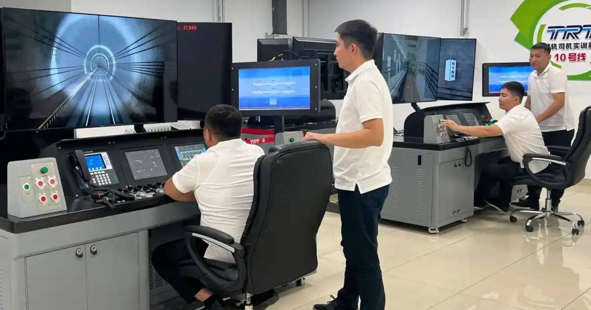 Colman Domingo and Jude Law at amfAR’s Venice Gala