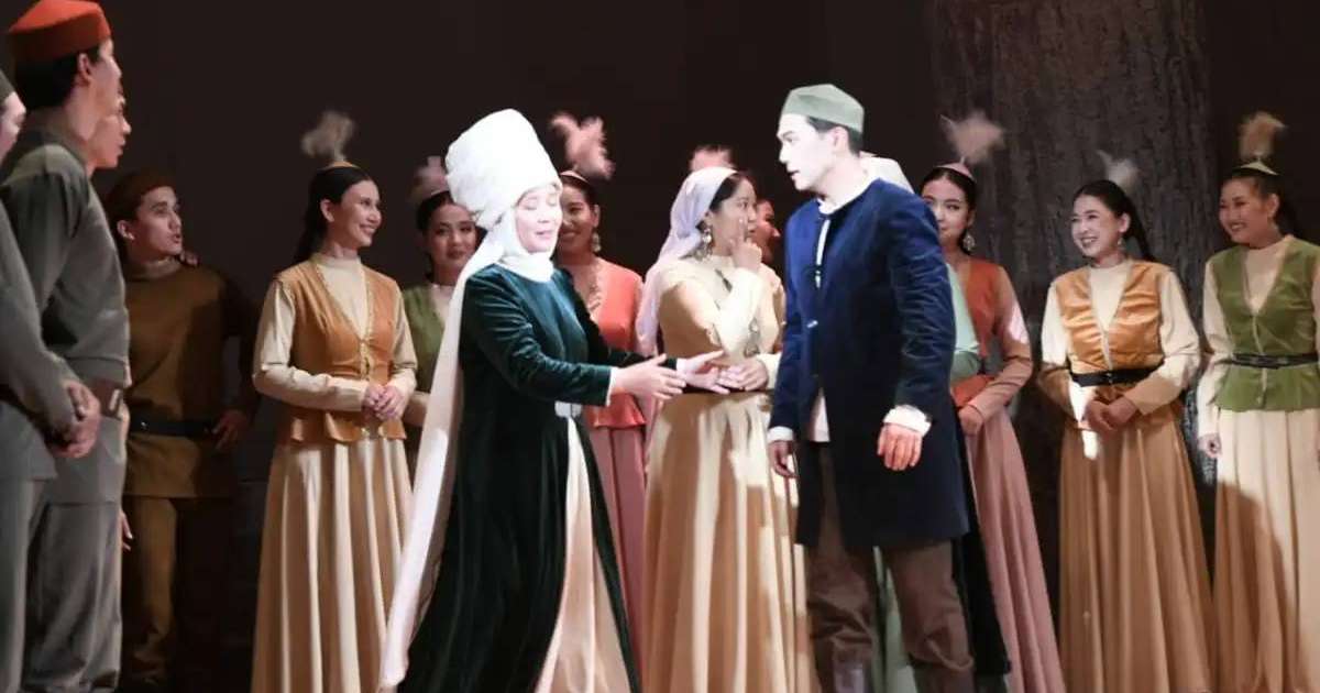 Colman Domingo and Jude Law at amfAR’s Venice Gala