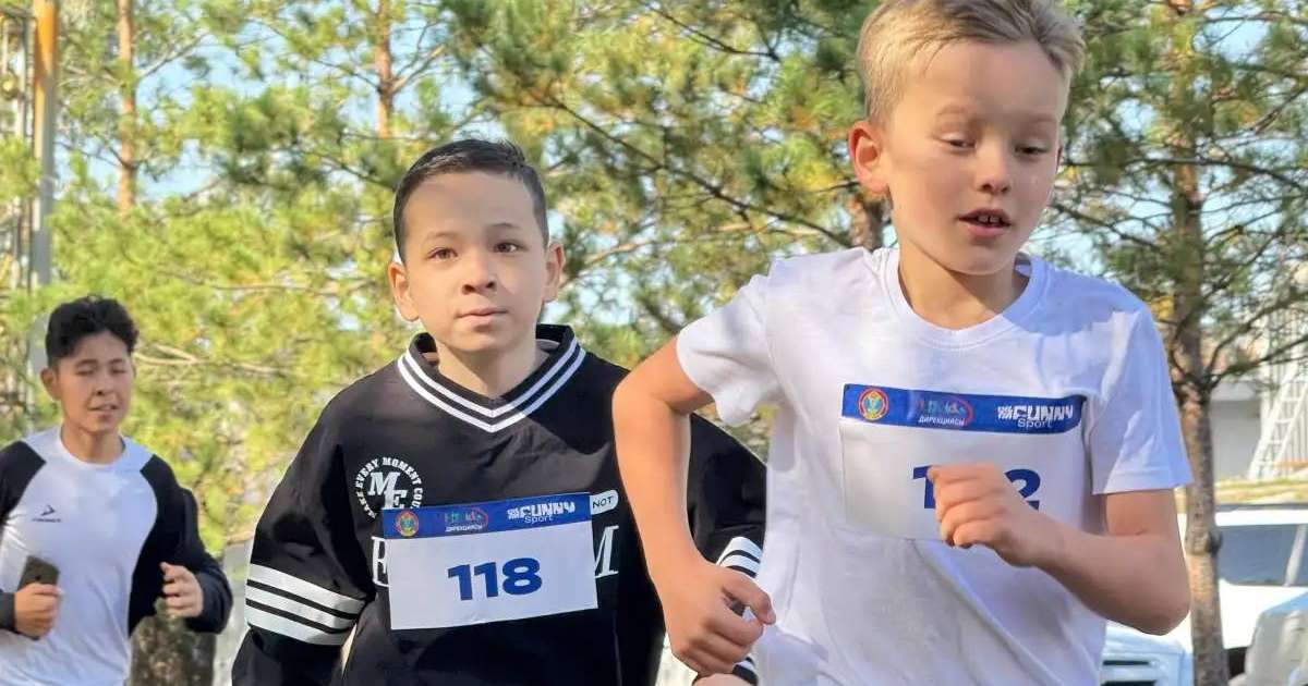 Астанадағы Funny Sport жобасының жүгірісіне 300-дей бала қатысты