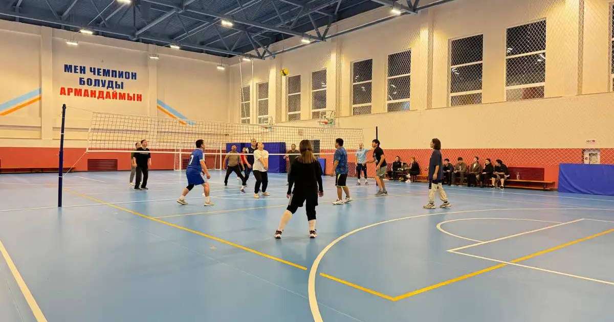 «Астана - есірткісіз қала» ұранымен елорданың «Байқоңыр» ауданында волейбол ойыны өтті