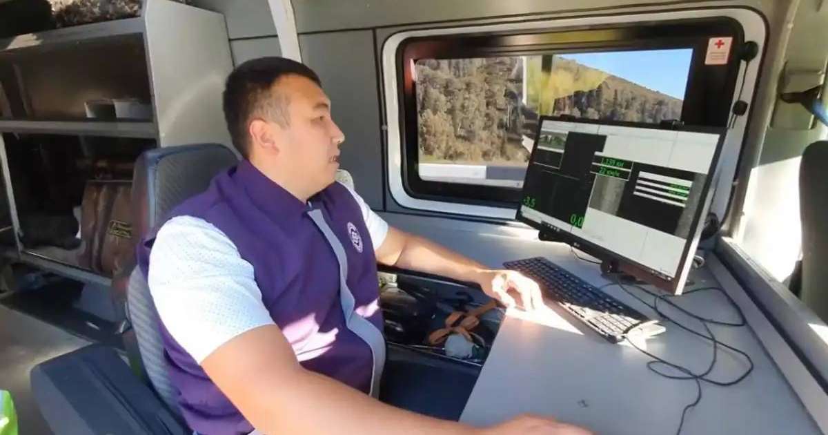Colman Domingo and Jude Law at amfAR’s Venice Gala