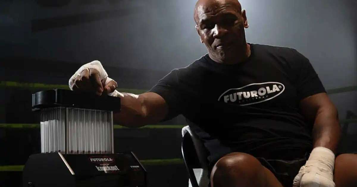 Colman Domingo and Jude Law at amfAR’s Venice Gala