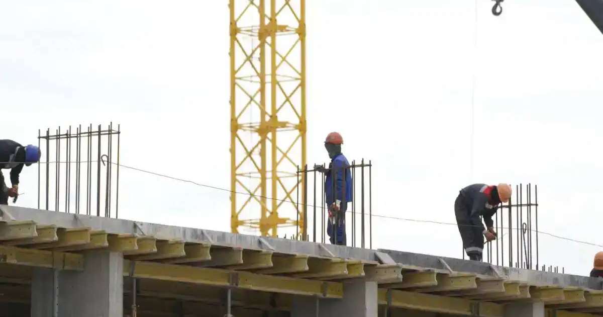 Colman Domingo and Jude Law at amfAR’s Venice Gala