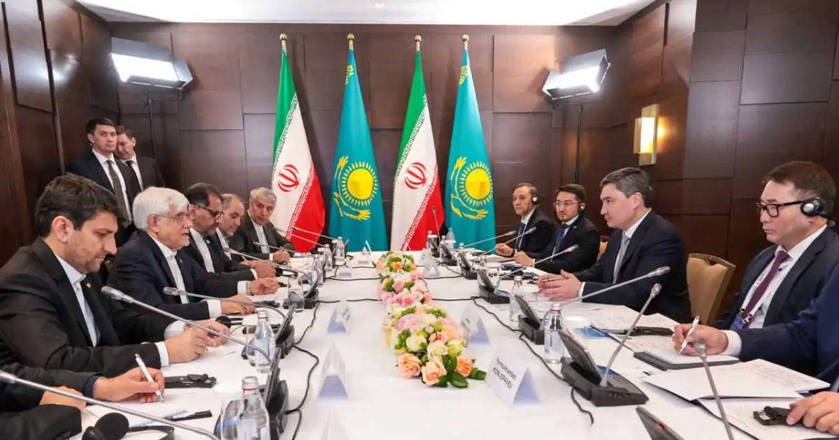 Colman Domingo and Jude Law at amfAR’s Venice Gala