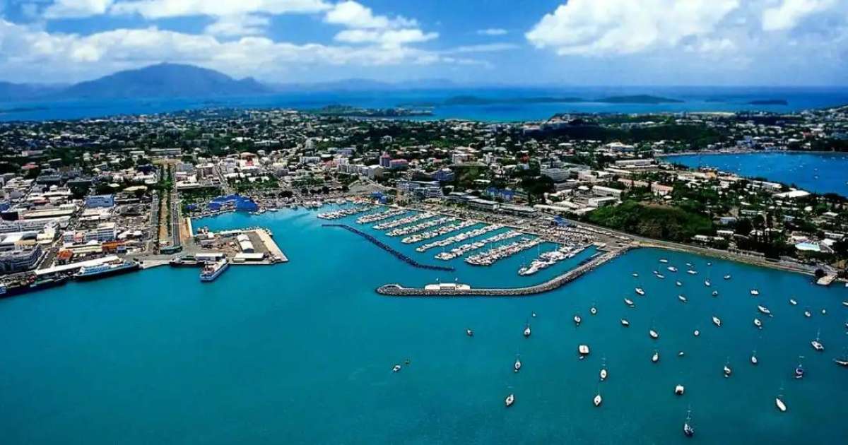 Colman Domingo and Jude Law at amfAR’s Venice Gala