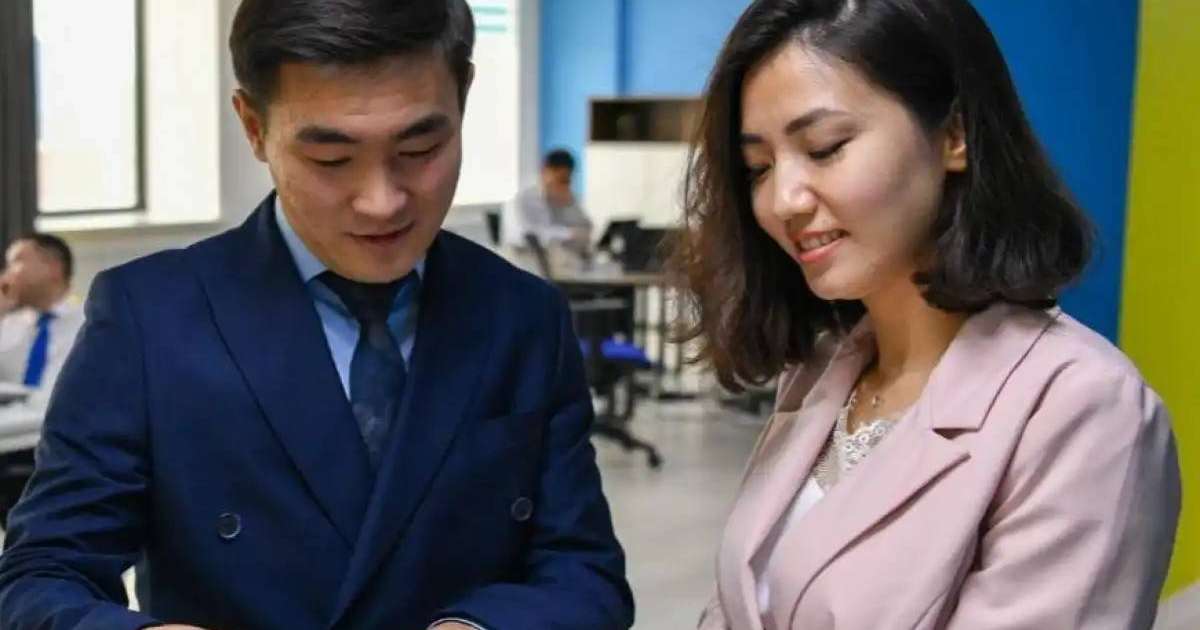 Colman Domingo and Jude Law at amfAR’s Venice Gala