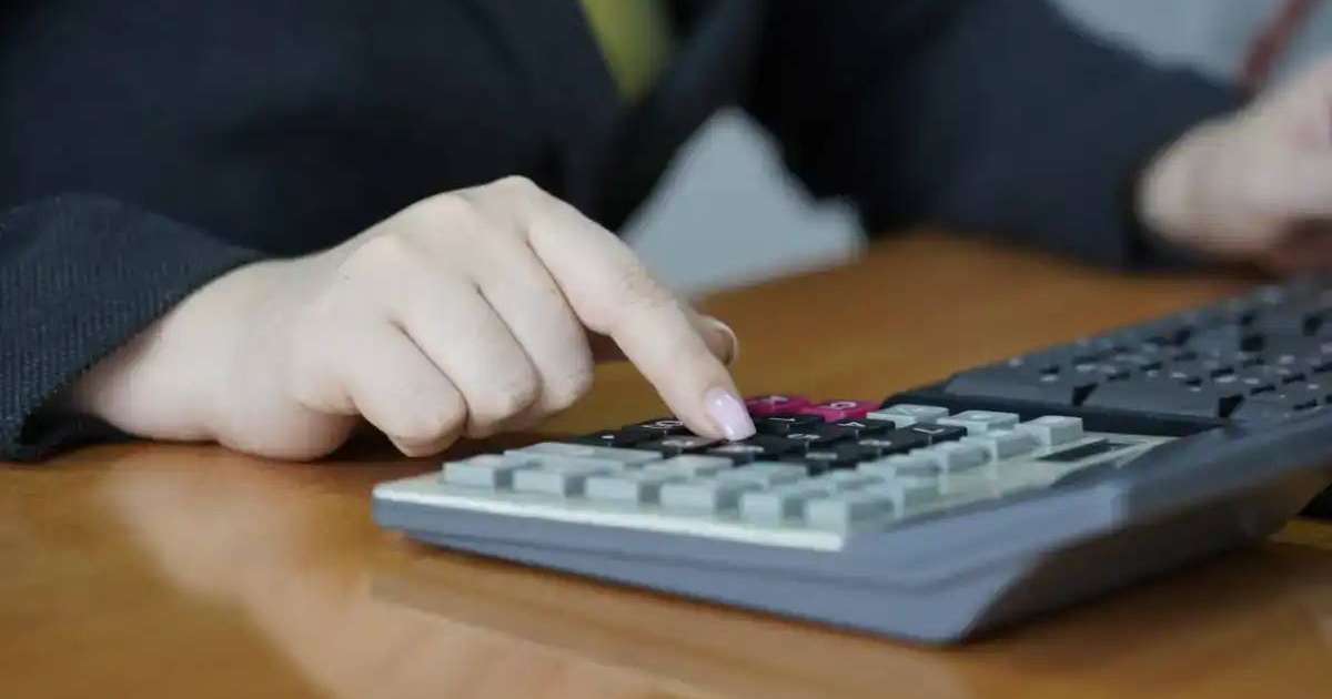 Атырауда балаларына 12,9 млн теңге қарыз ата-аналар жауапқа тартылды