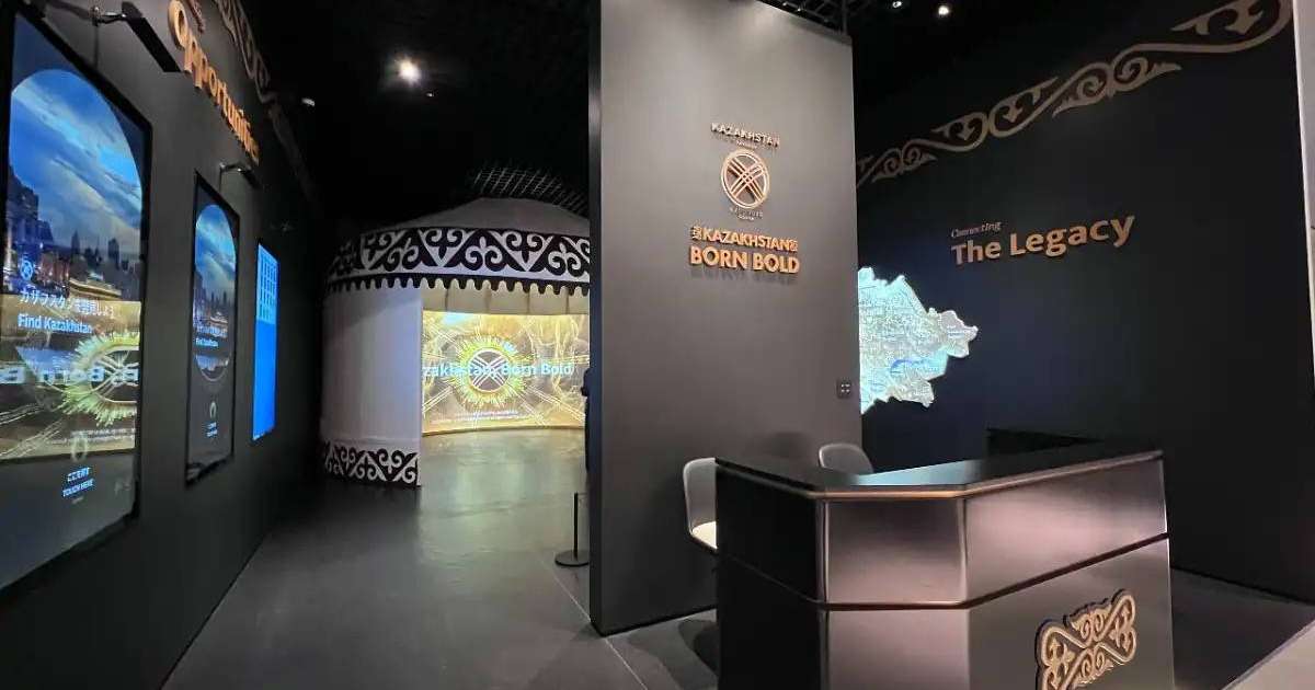 Colman Domingo and Jude Law at amfAR’s Venice Gala