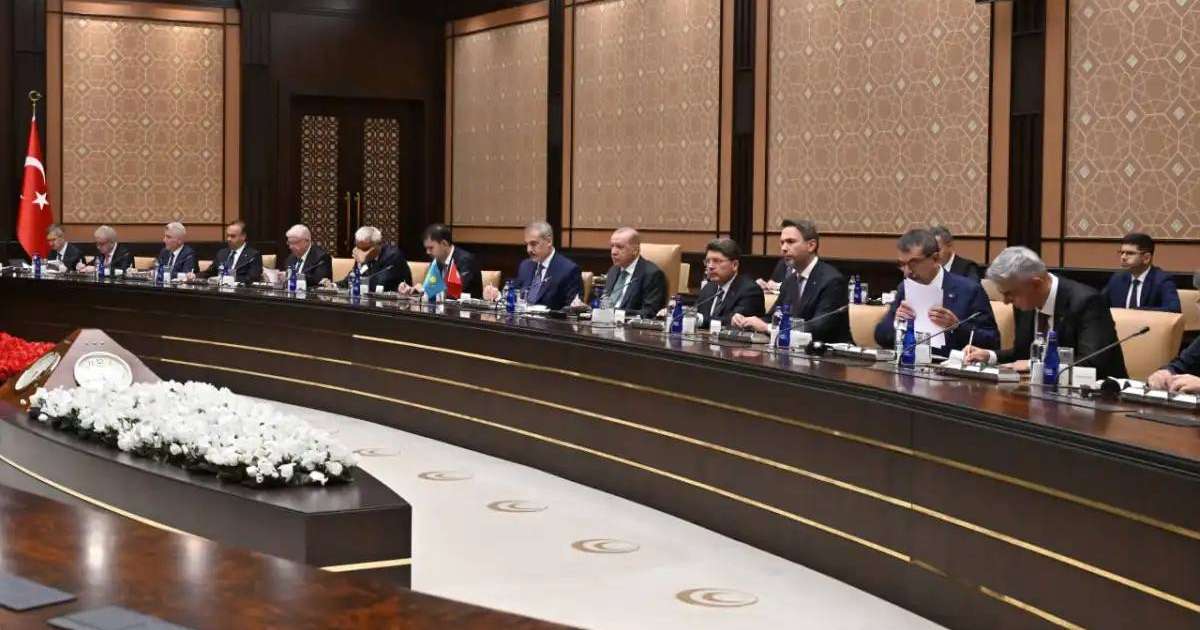 Colman Domingo and Jude Law at amfAR’s Venice Gala