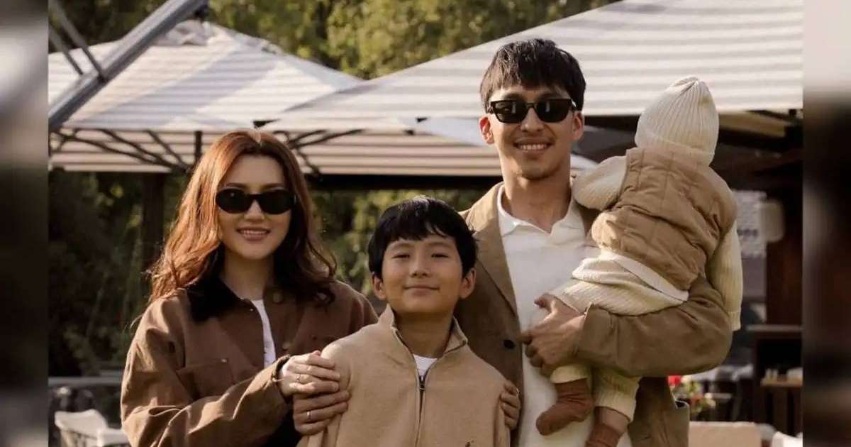 «Нағыз әке»: Әнші Райм өгей ұлын ерекше құттықтады