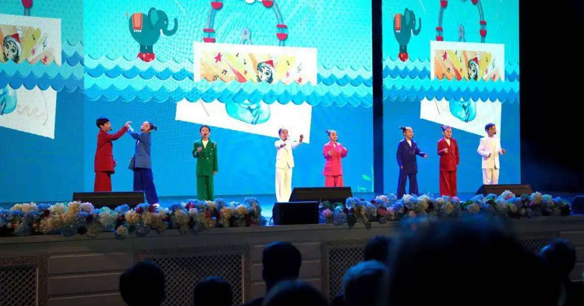 Colman Domingo and Jude Law at amfAR’s Venice Gala