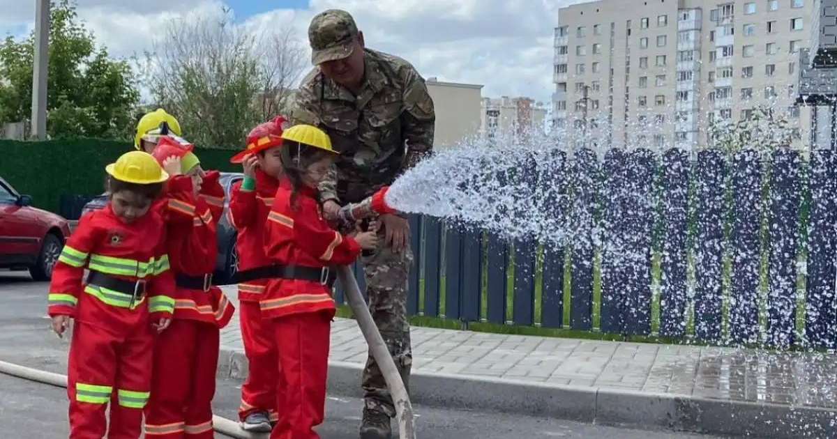 Colman Domingo and Jude Law at amfAR’s Venice Gala