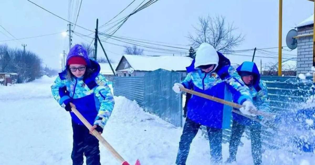 Colman Domingo and Jude Law at amfAR’s Venice Gala