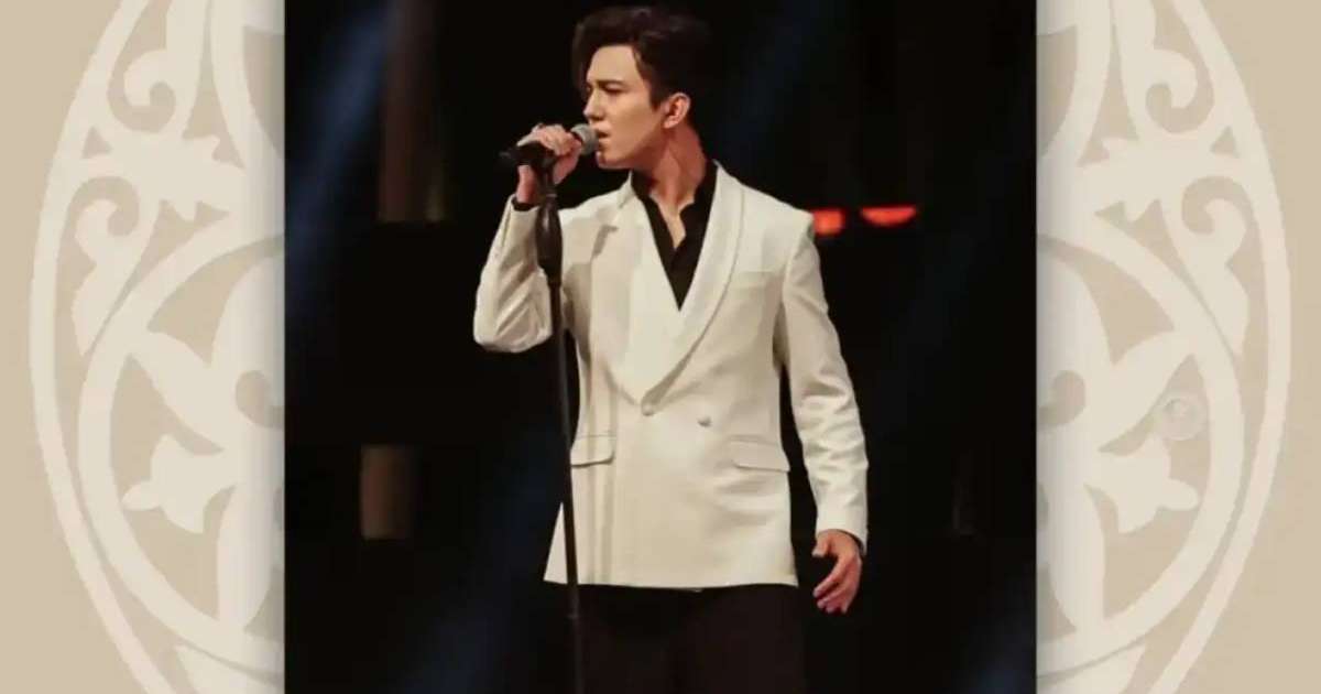 Colman Domingo and Jude Law at amfAR’s Venice Gala