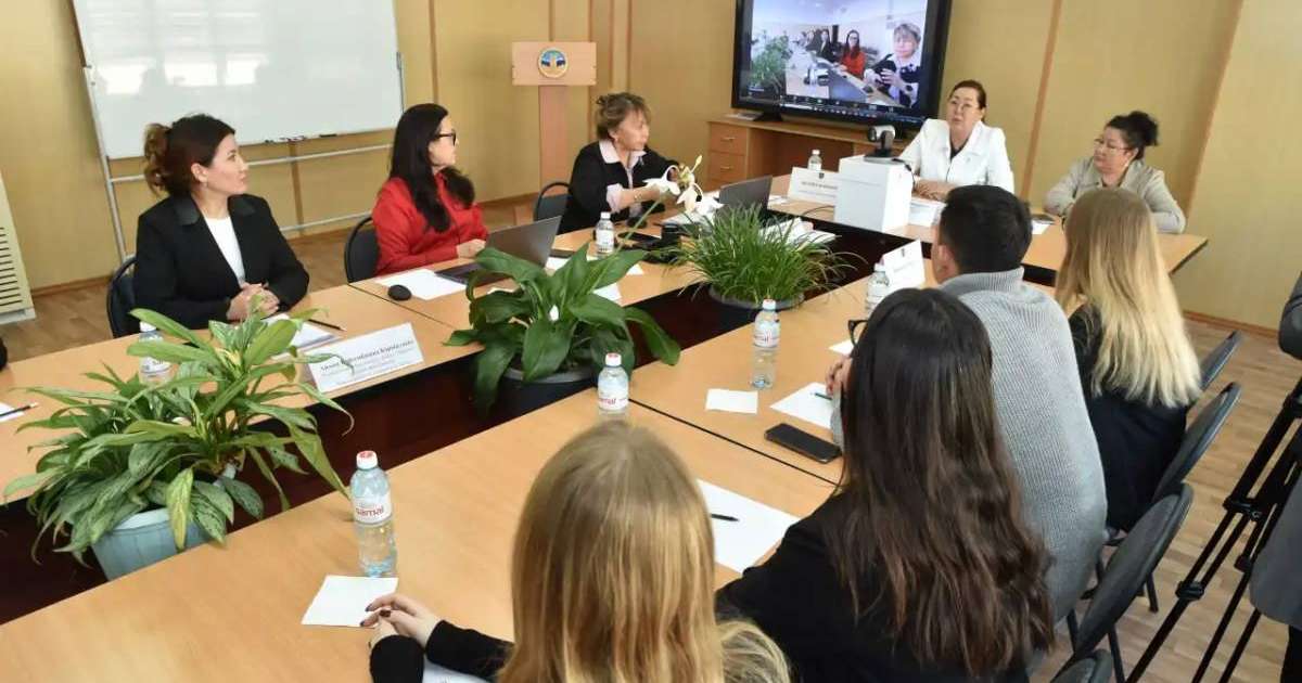 Университеттердегі экологиялық білім беру мәселелеріне арналған халықаралық конференция өтті