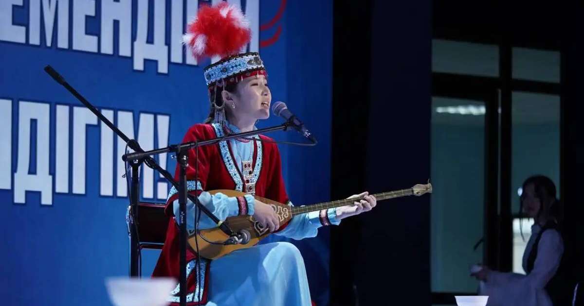 Colman Domingo and Jude Law at amfAR’s Venice Gala