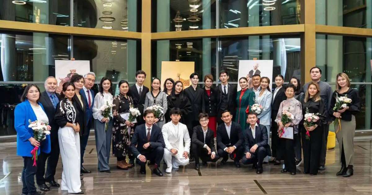 Colman Domingo and Jude Law at amfAR’s Venice Gala