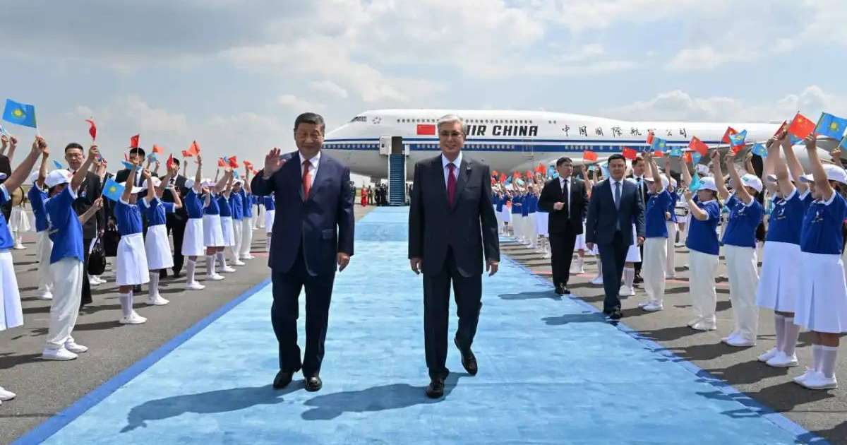 Colman Domingo and Jude Law at amfAR’s Venice Gala