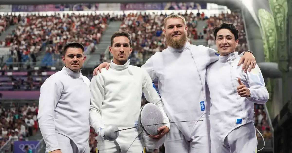 Ел семсершілері Азия чемпионатында күміс жүлдеге ие болды