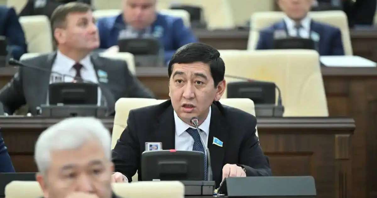 «Сатпайықшы бірімізді-біріміз»: Ринат Зайытов ащы шындықты айтты