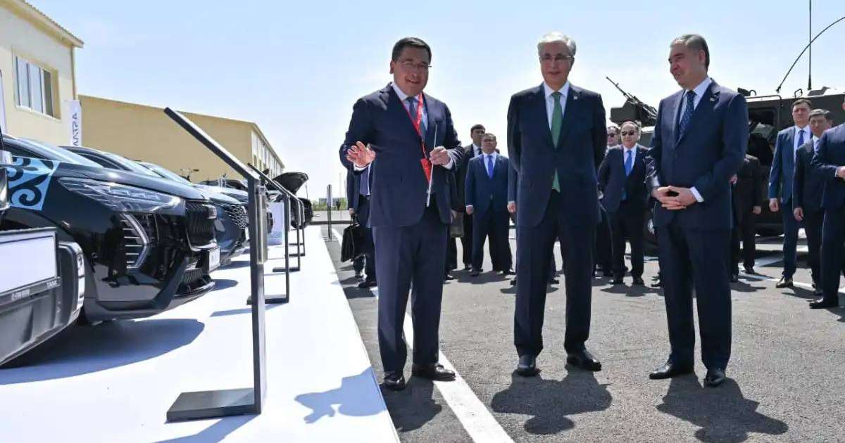 Colman Domingo and Jude Law at amfAR’s Venice Gala