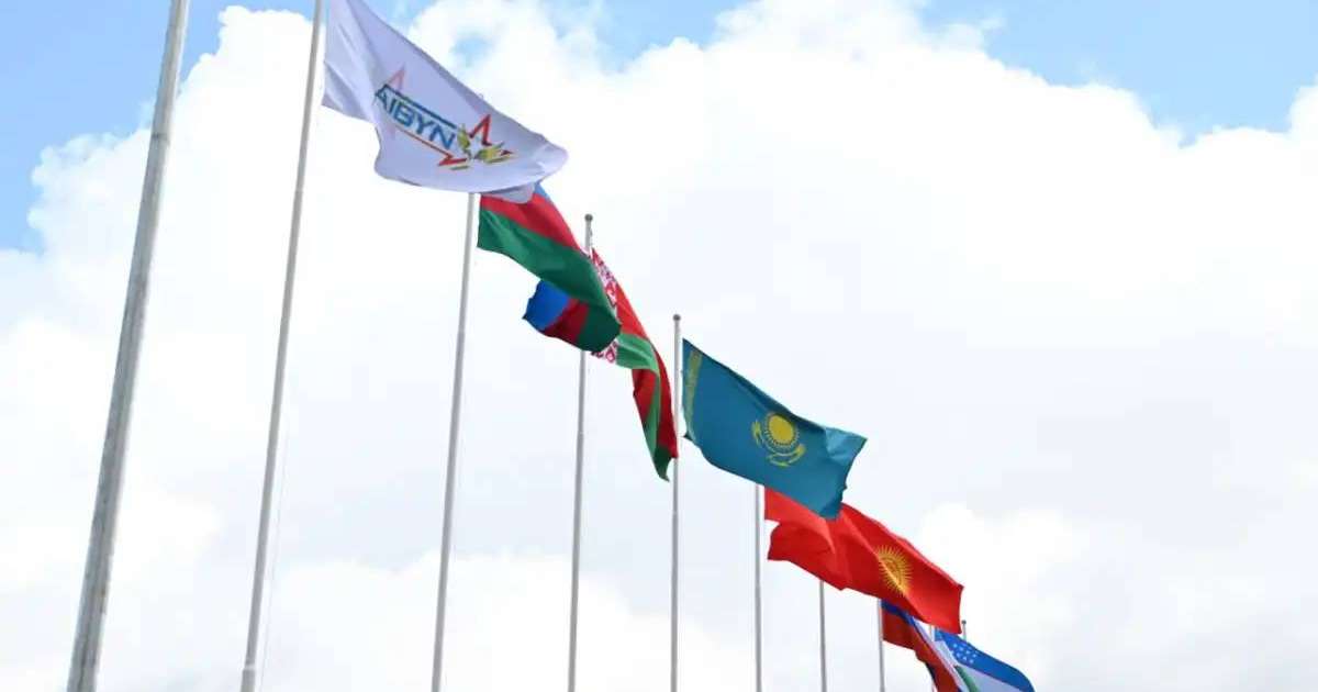 Colman Domingo and Jude Law at amfAR’s Venice Gala