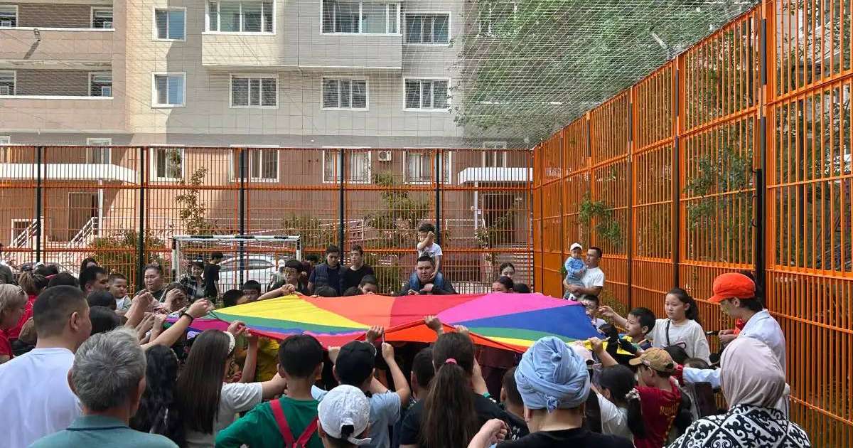 Елорданың “Алматы” ауданында үш аула абаттандырылып, пайдалануға берілді