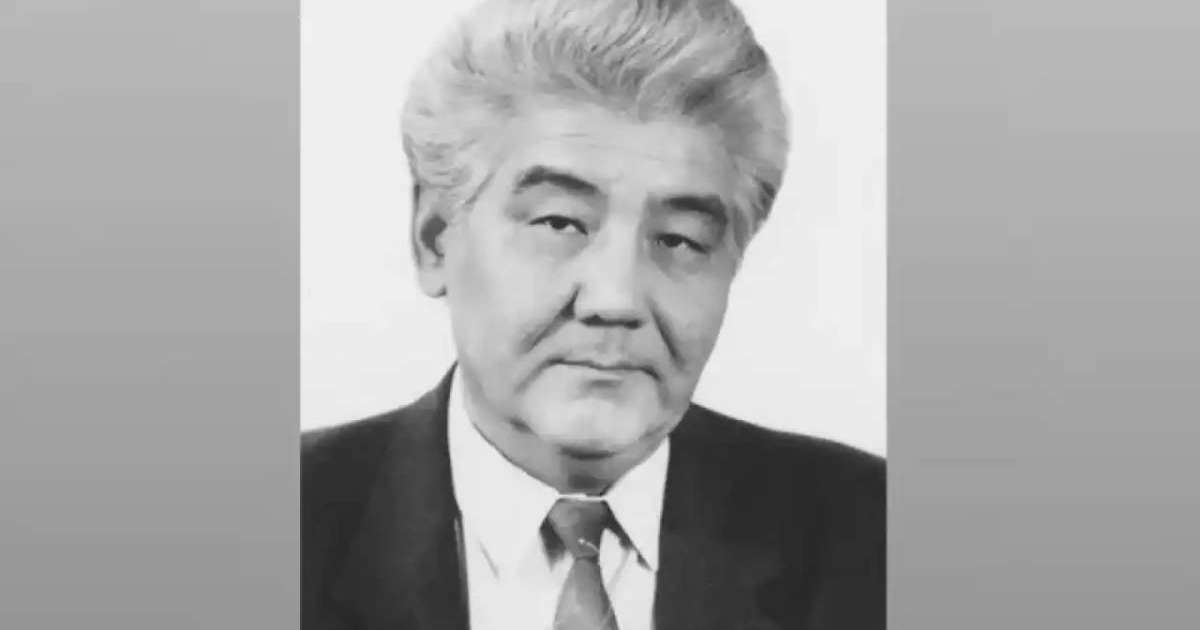 Бүгін – әдебиет сыншысы Зейнолла Серікқалиұлының туған күні