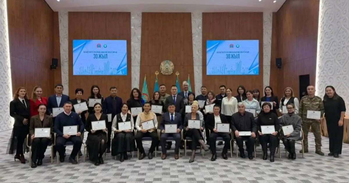 Colman Domingo and Jude Law at amfAR’s Venice Gala