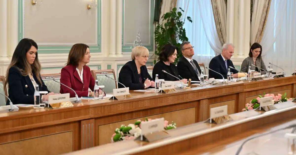 Colman Domingo and Jude Law at amfAR’s Venice Gala