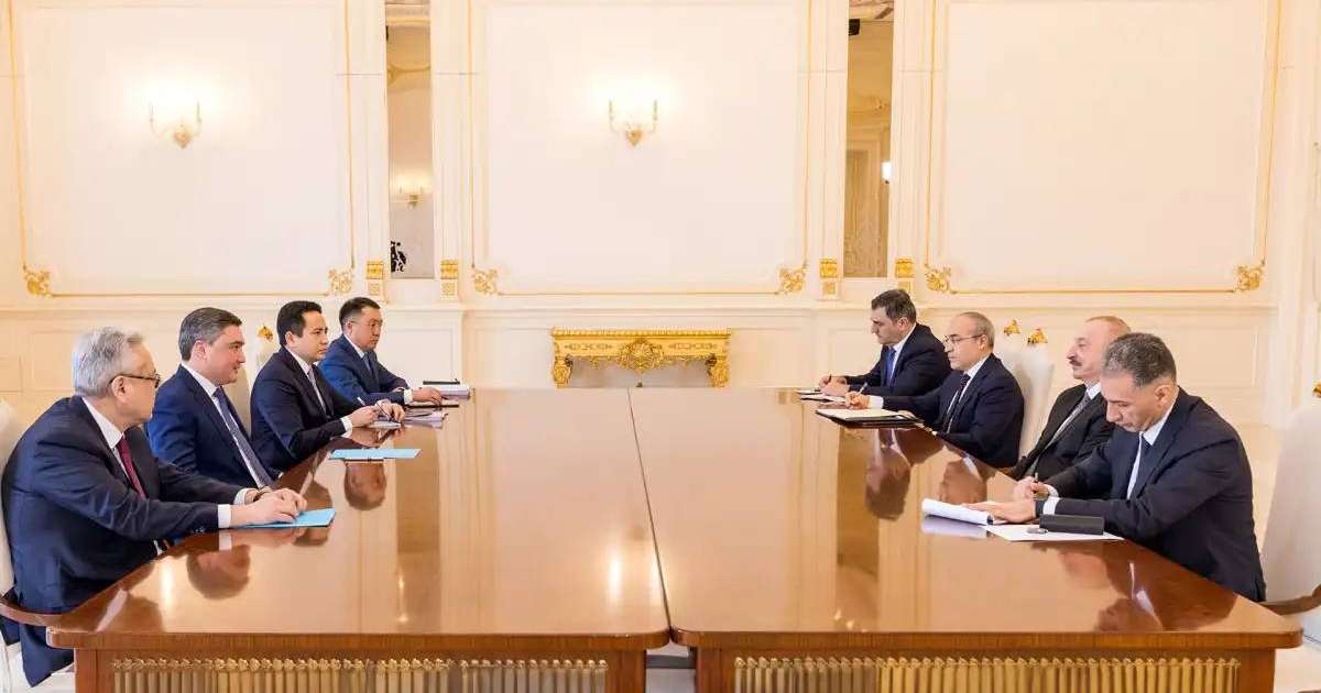 Қазақстан мен Әзербайжан бірқатар құжатқа қол қойды