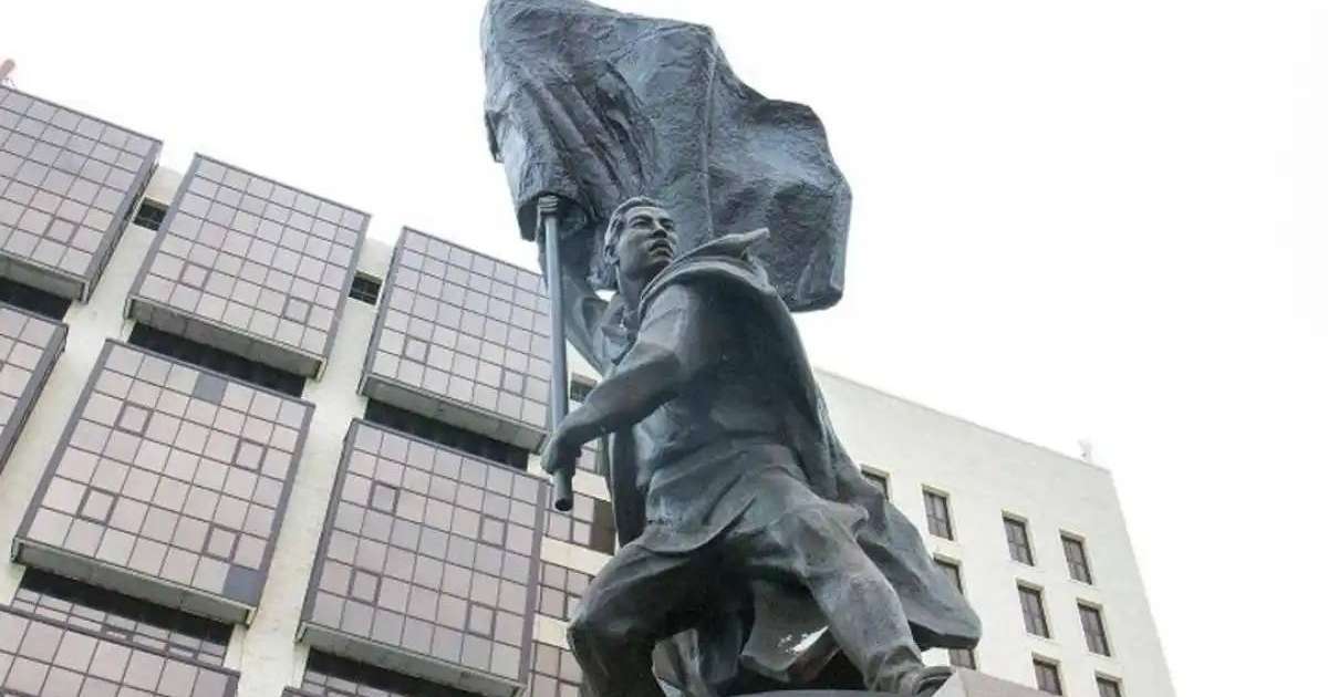 Colman Domingo and Jude Law at amfAR’s Venice Gala