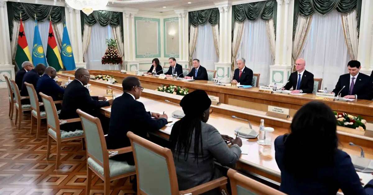 Colman Domingo and Jude Law at amfAR’s Venice Gala