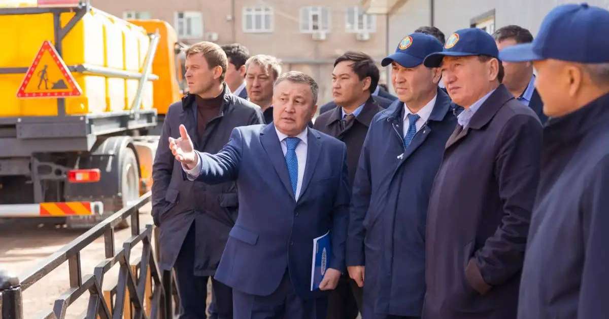 Colman Domingo and Jude Law at amfAR’s Venice Gala