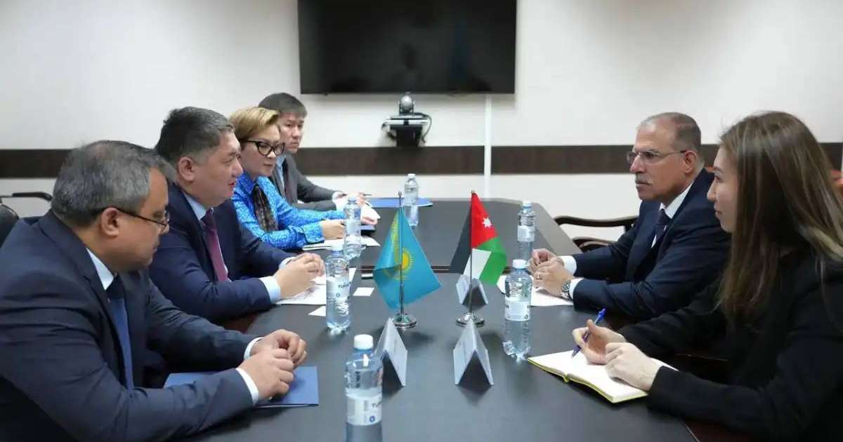 Colman Domingo and Jude Law at amfAR’s Venice Gala