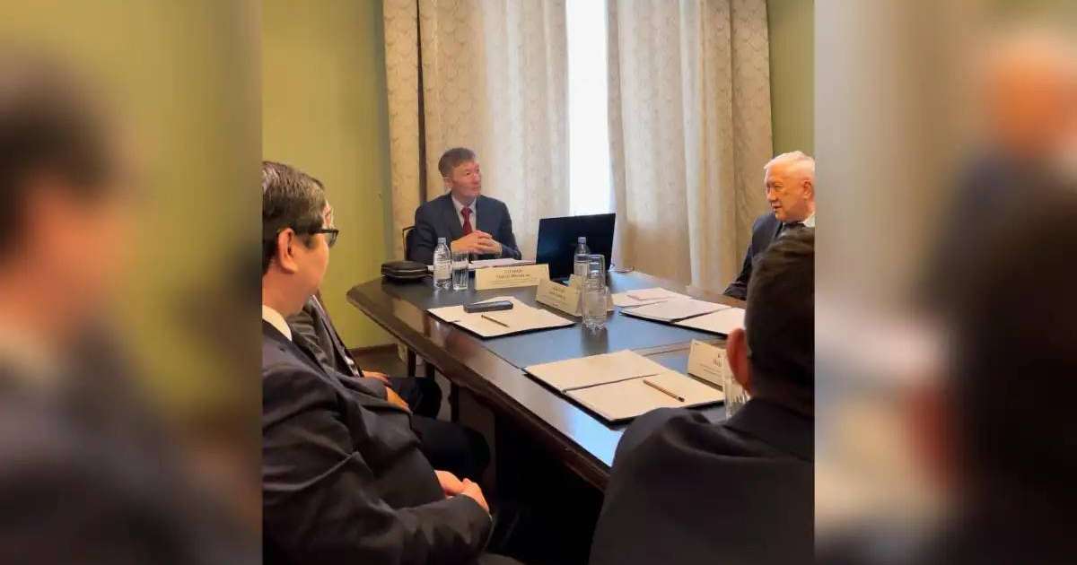 Colman Domingo and Jude Law at amfAR’s Venice Gala