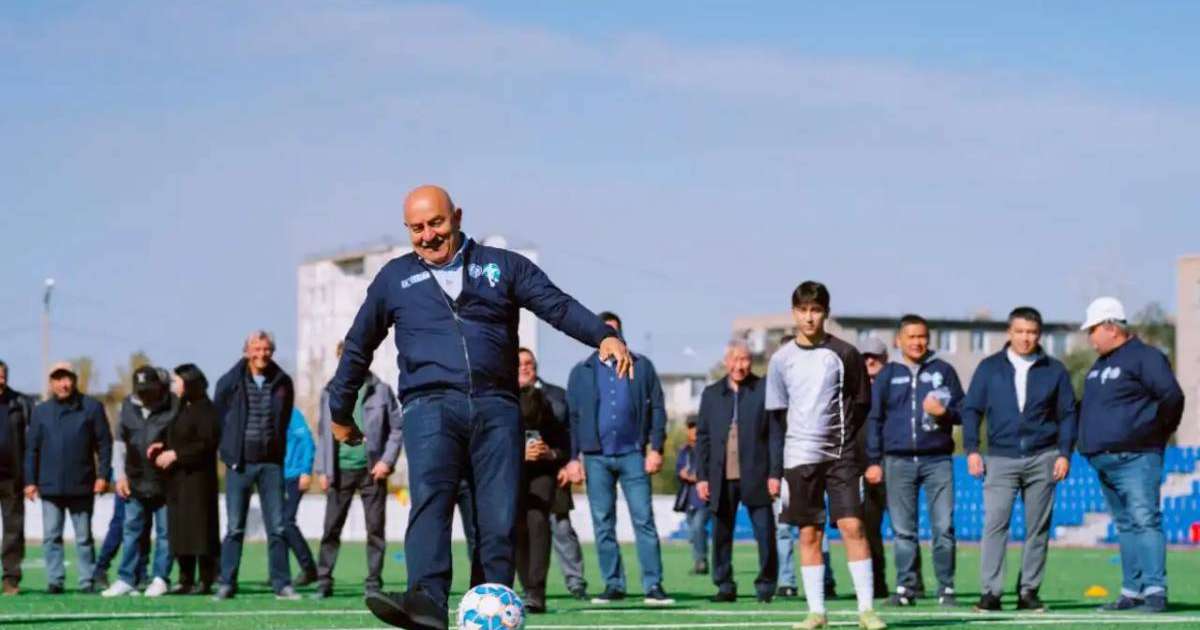 Colman Domingo and Jude Law at amfAR’s Venice Gala