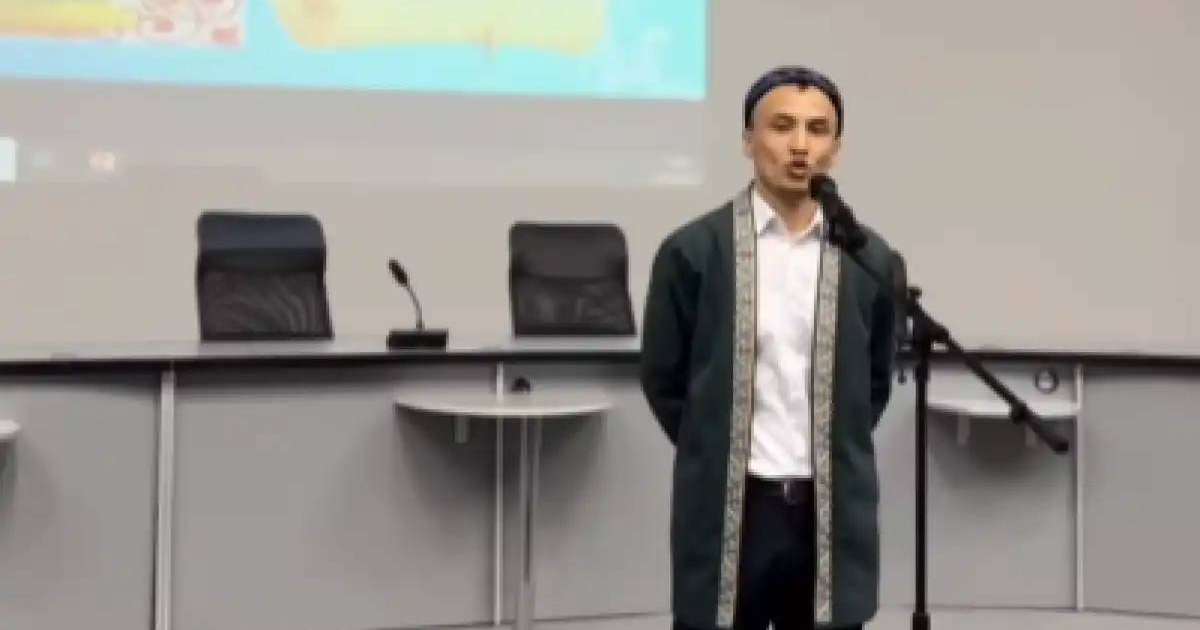 Colman Domingo and Jude Law at amfAR’s Venice Gala