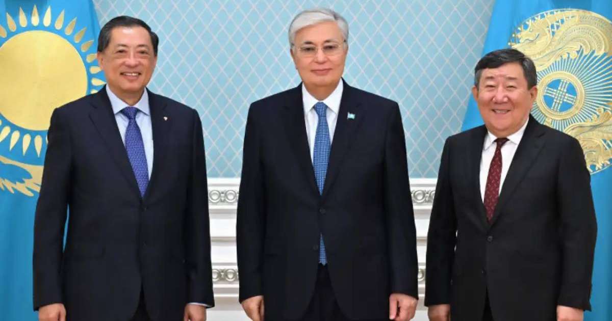 Colman Domingo and Jude Law at amfAR’s Venice Gala