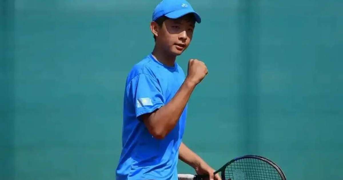 Colman Domingo and Jude Law at amfAR’s Venice Gala