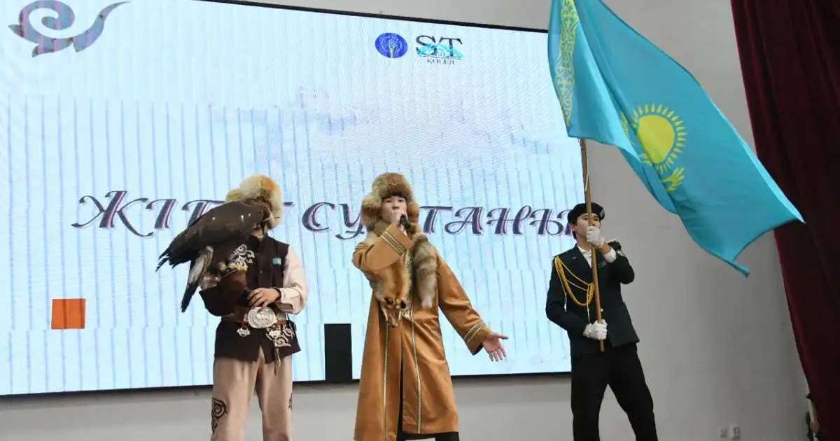 Colman Domingo and Jude Law at amfAR’s Venice Gala