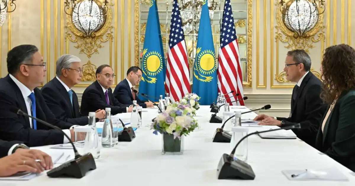 Colman Domingo and Jude Law at amfAR’s Venice Gala