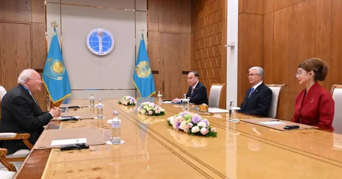 Colman Domingo and Jude Law at amfAR’s Venice Gala