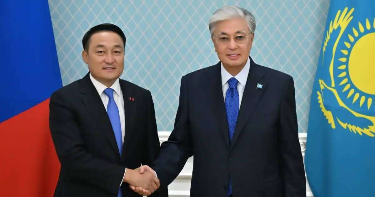 Colman Domingo and Jude Law at amfAR’s Venice Gala